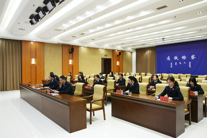 AD0P4367.jpg