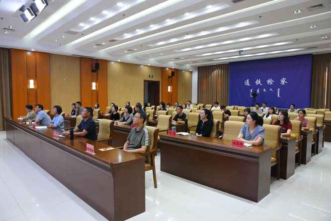 AD0P1812.jpg