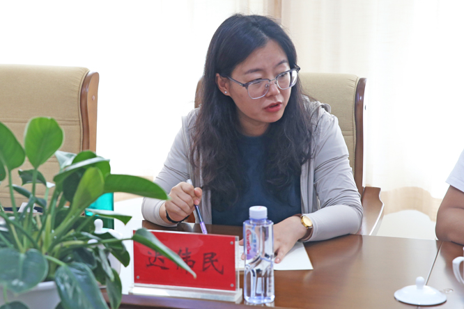 AD0P1684.jpg