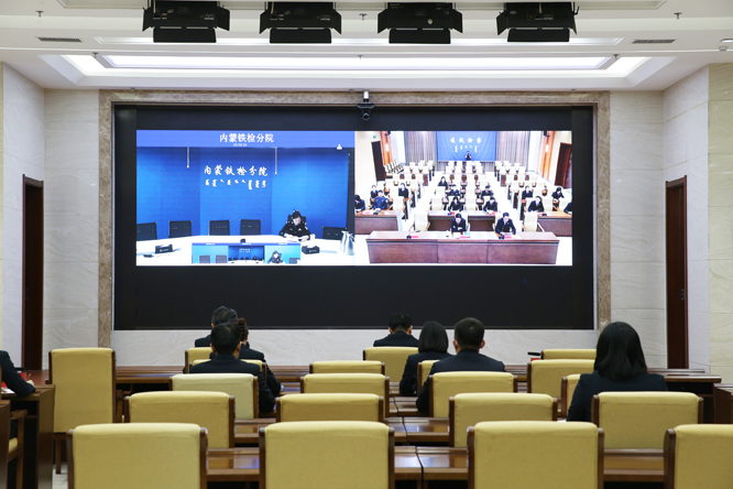 AD0P4366_1.jpg