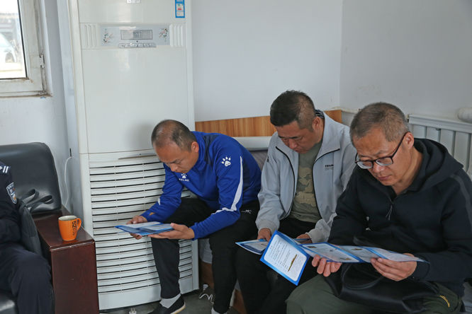 AD0P4995.jpg